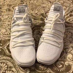 KD- Kevin Durant basketball shoes